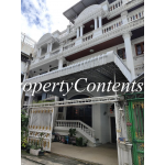 Townhouse or home office for rent in Areesamphan 1