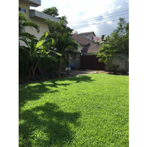 4 bedroom house for sale in Soi Thonglor