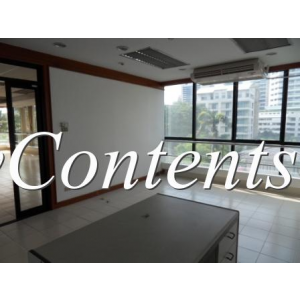 Small office 90 sq m.in Low-rise Office building for rent around Phrom Phong BTS