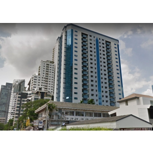 Sheridan Apartment about 285 sq m. with 3 Bedroom 3 bathroom, maid, gas tove in Sukhumvit 59 near Thong Lo or Ekkamai BTS