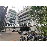 A Low-rise office building in Soi Thonglor near Thong Lo BTS