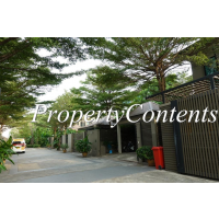 House for rent 4 bedroom with private pool in Exclusive compound Sukhumvit 49