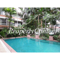 Low-rise Apartment 3 bedroom around Phrom Phong BTS Station