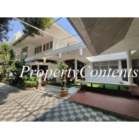 2 story single house about 250 sq m. with 3 bed, 3 bath, big kitchen& balcony, 10min walk Saint Louis   or Chong Nonsi BTS station