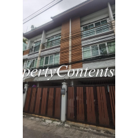 Townhouse 2 bedroom furnished around Thong Lo BTS
