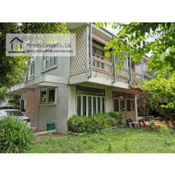 Home office for rent in Sukhumvit 26 around Phrom Phong BTS